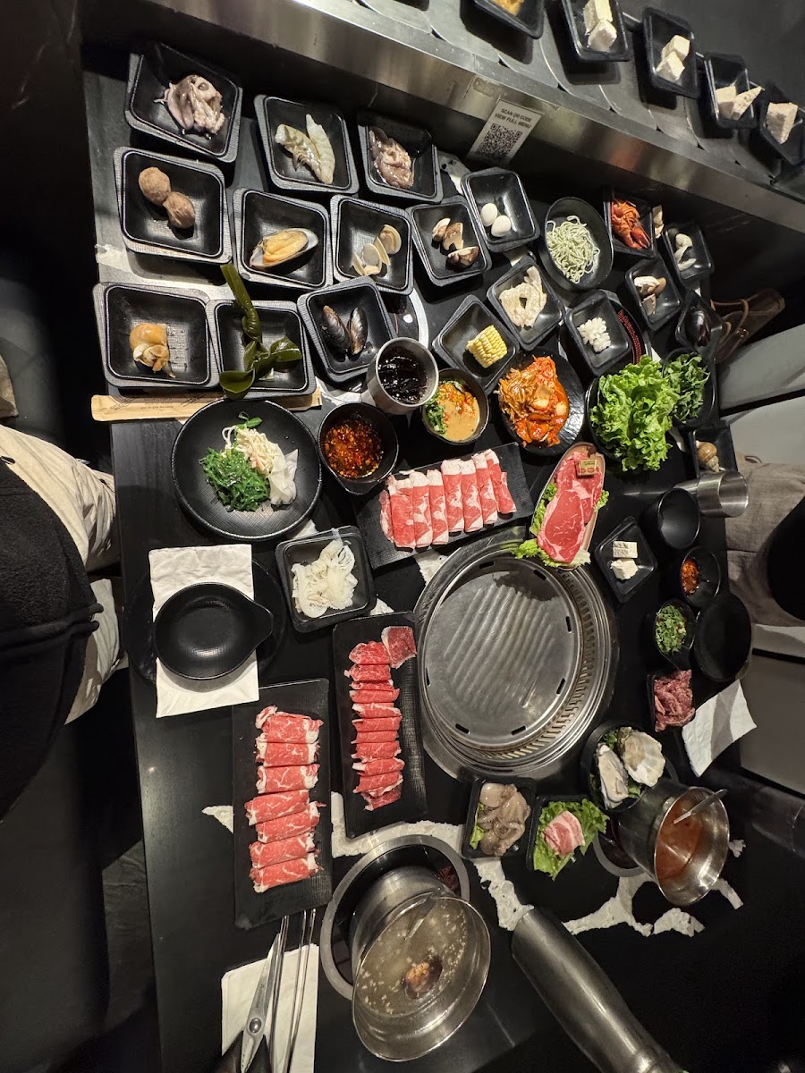 Seapot Hot Pot & Korean Bbq Photos 2